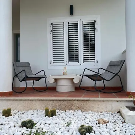 Relaxing House At The *
